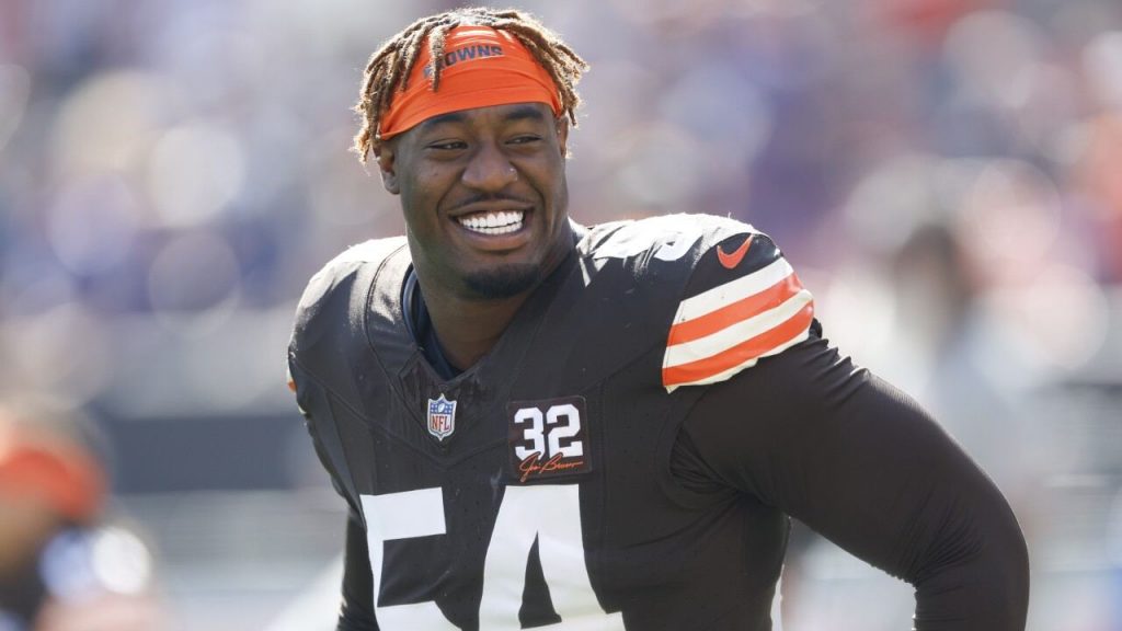  NFL Free Agency: Top Unsigned Players Ranked - 14